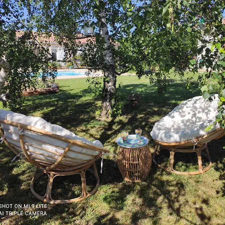 בית הארחה Les Pitchounettes 3*